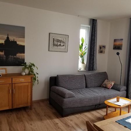 Altstadt Ferienwohnung Stralsund Mit Parkplatz Exteriör bild