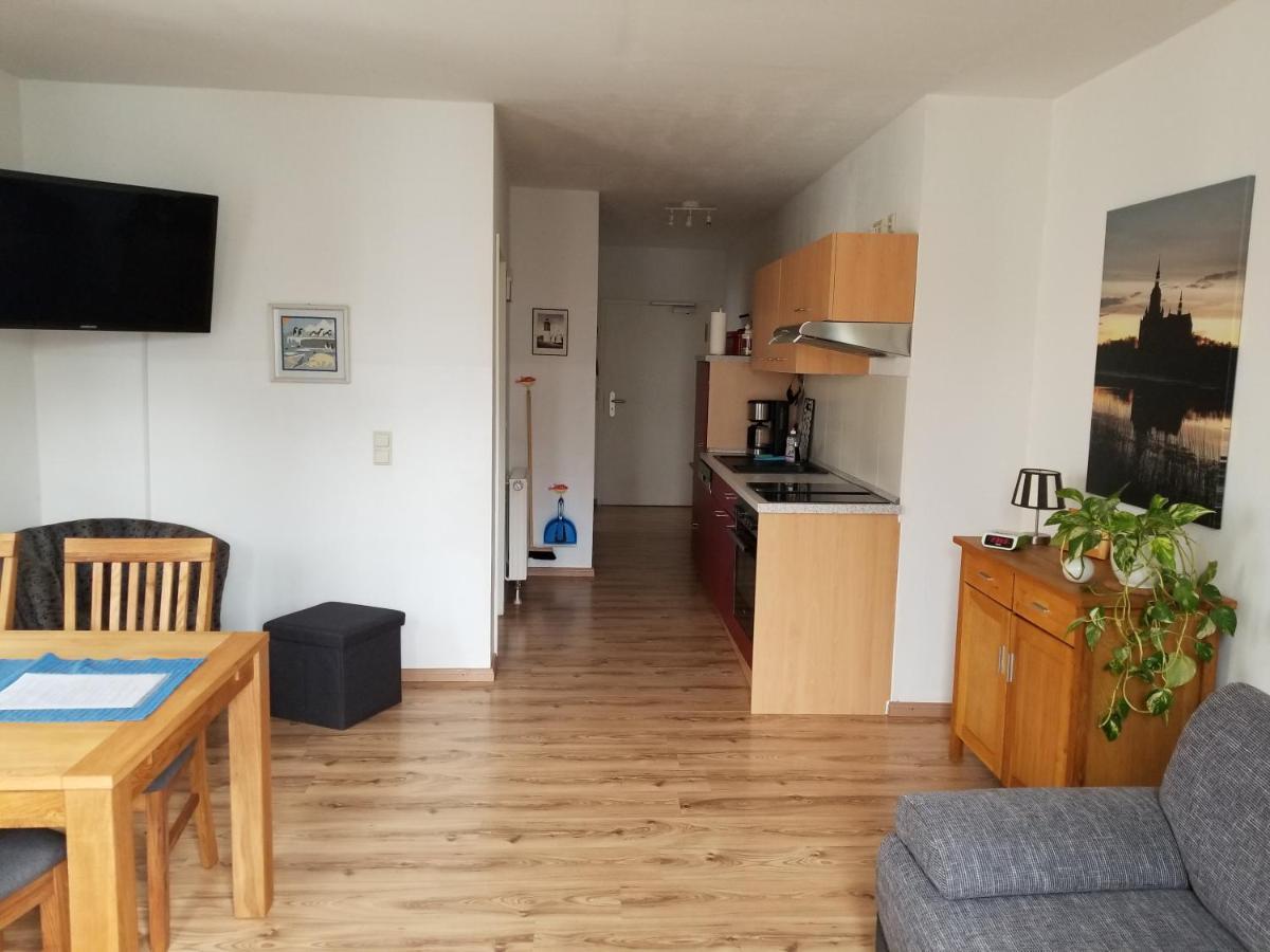 Altstadt Ferienwohnung Stralsund Mit Parkplatz Exteriör bild